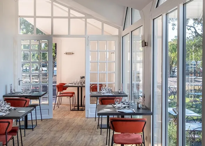 Hotel Causse Comtal Rodez, The Originals Relais