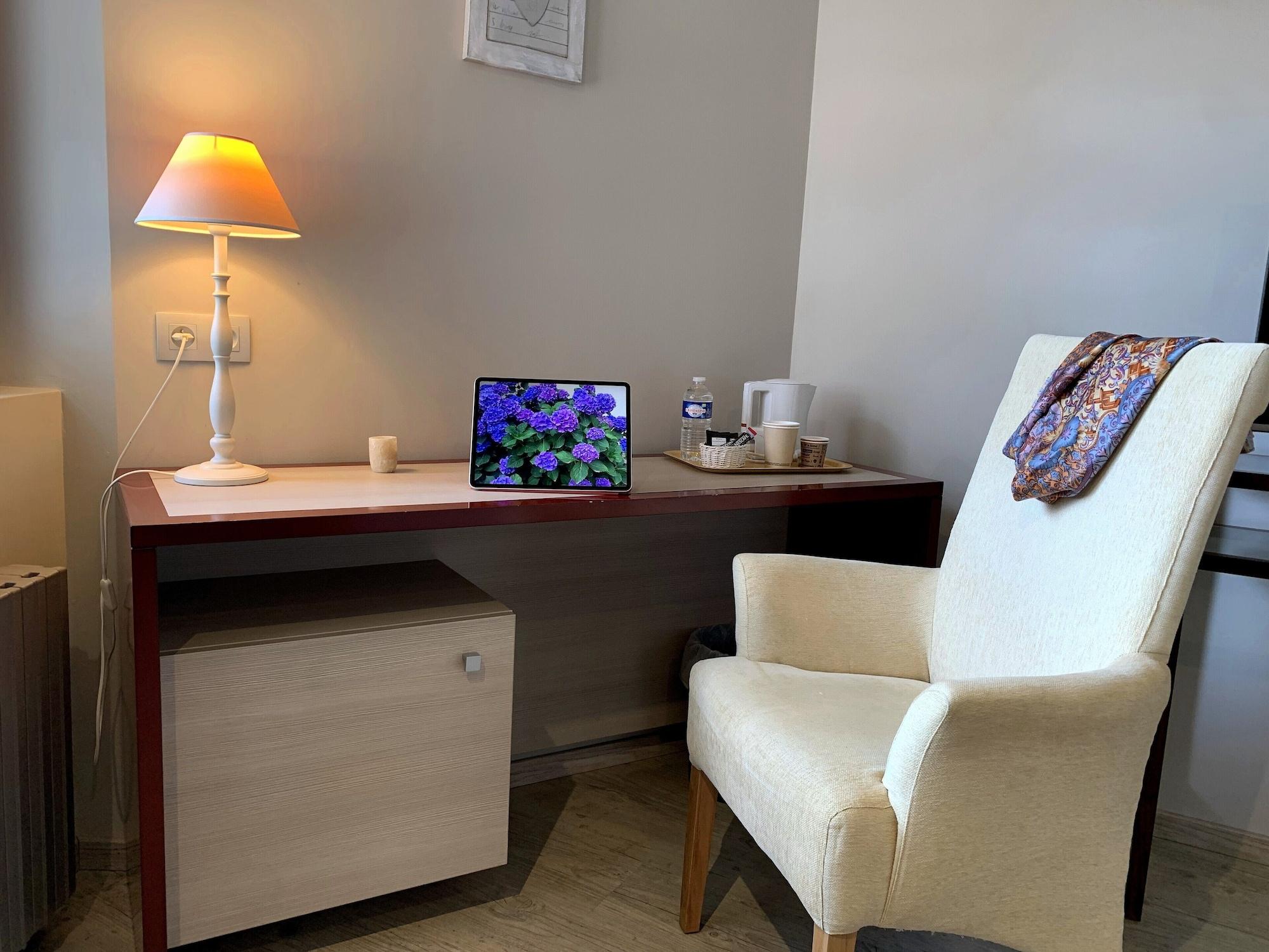 Causse Comtal Rodez, The Originals Relais 3*